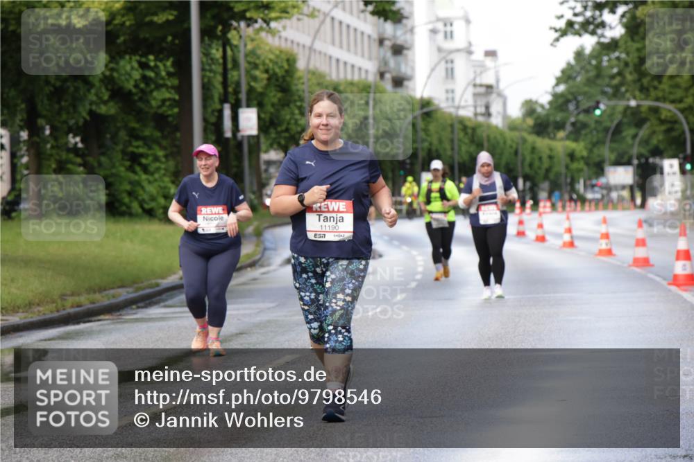 14.06.2026 - REWE Women's Run Jannik Wohlers http://msf.ph/oto/9798546 14.06.2026 09:13:37 Laufen 11190, 7 meine-sportfotos.de
