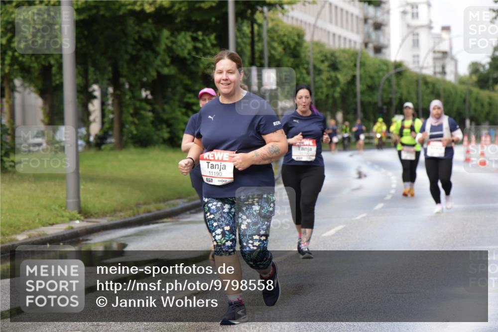 14.06.2026 - REWE Women's Run Jannik Wohlers http://msf.ph/oto/9798558 14.06.2026 09:13:38 Laufen 11190 meine-sportfotos.de