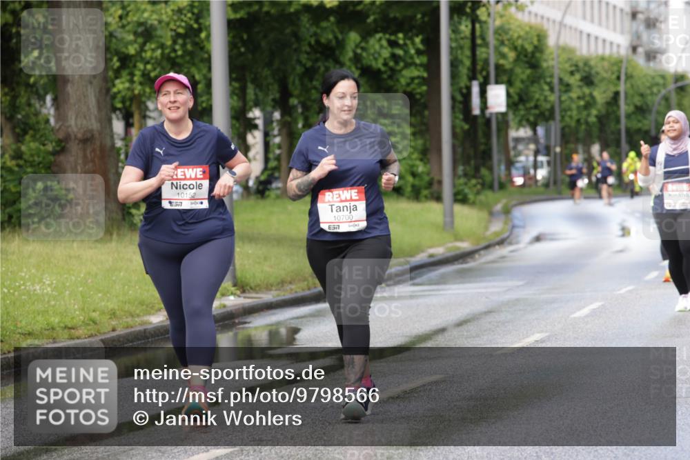 14.06.2026 - REWE Women's Run Jannik Wohlers http://msf.ph/oto/9798566 14.06.2026 09:13:42 Laufen 10152, 7, 10700, 7 meine-sportfotos.de