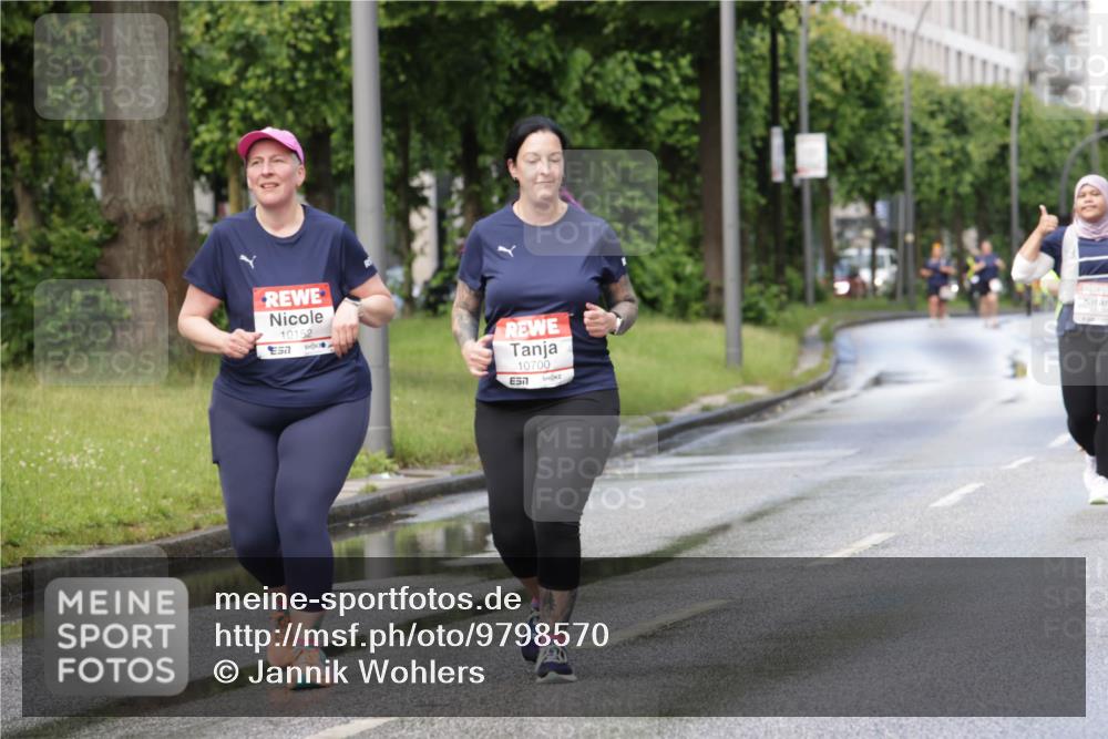 14.06.2026 - REWE Women's Run Jannik Wohlers http://msf.ph/oto/9798570 14.06.2026 09:13:43 Laufen 10152, 10700, 7 meine-sportfotos.de