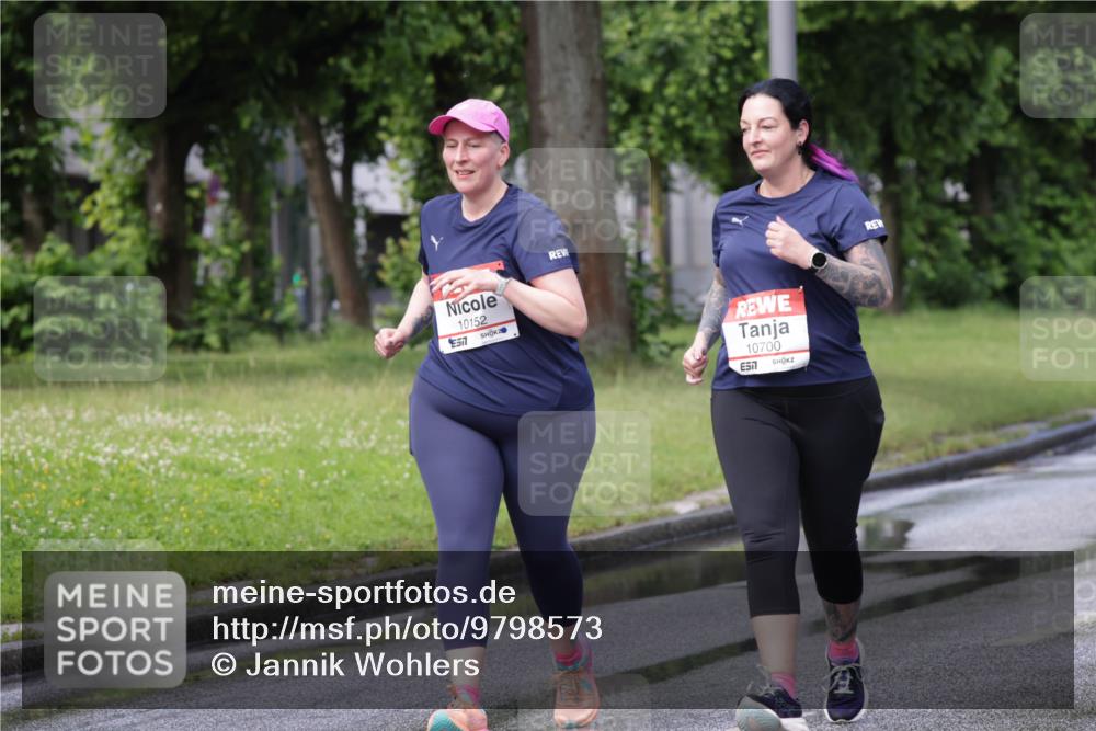 14.06.2026 - REWE Women's Run Jannik Wohlers http://msf.ph/oto/9798573 14.06.2026 09:13:44 Laufen 10152, 7, 10700, 657 meine-sportfotos.de