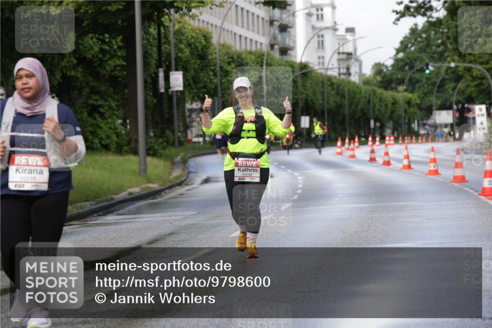 14.06.2026 - REWE Women's Run Jannik Wohlers http://msf.ph/oto/9798600 14.06.2026 09:13:49 Laufen 10176, 7, 71, 10100 meine-sportfotos.de