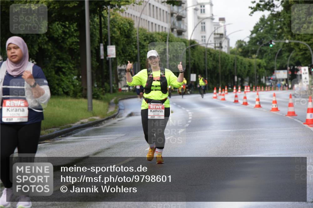 14.06.2026 - REWE Women's Run Jannik Wohlers http://msf.ph/oto/9798601 14.06.2026 09:13:50 Laufen 10176, 10100, 57 meine-sportfotos.de
