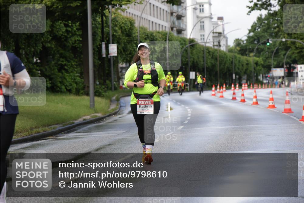 14.06.2026 - REWE Women's Run Jannik Wohlers http://msf.ph/oto/9798610 14.06.2026 09:13:50 Laufen 10100, 57 meine-sportfotos.de