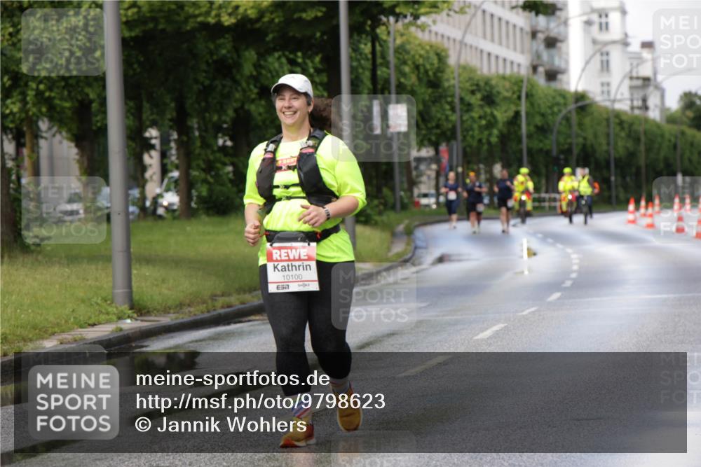 14.06.2026 - REWE Women's Run Jannik Wohlers http://msf.ph/oto/9798623 14.06.2026 09:13:53 Laufen 10100, 57 meine-sportfotos.de
