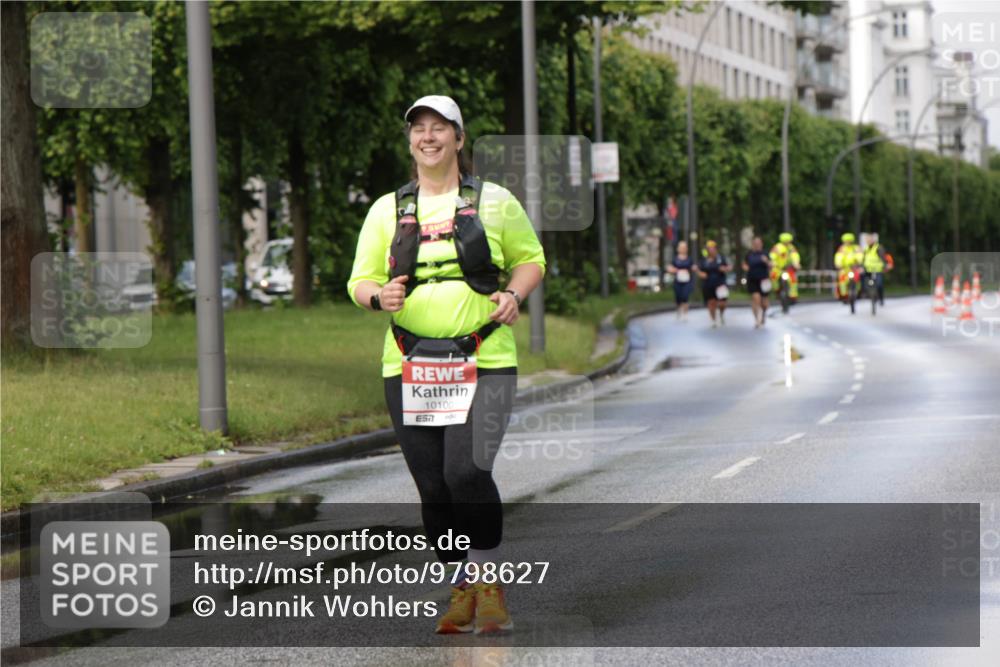 14.06.2026 - REWE Women's Run Jannik Wohlers http://msf.ph/oto/9798627 14.06.2026 09:13:53 Laufen 10100, 57 meine-sportfotos.de