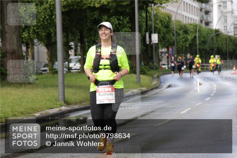 14.06.2026 - REWE Women's Run Jannik Wohlers http://msf.ph/oto/9798634 14.06.2026 09:13:53 Laufen 10100, 57 meine-sportfotos.de