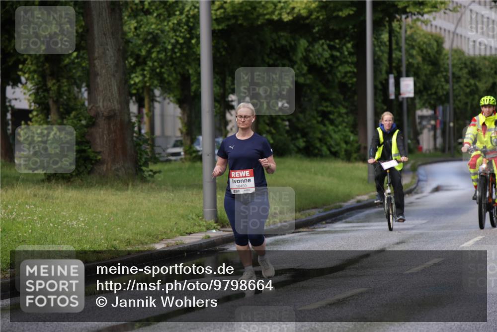 14.06.2026 - REWE Women's Run Jannik Wohlers http://msf.ph/oto/9798664 14.06.2026 09:14:40 Laufen 10459, 7, 3 meine-sportfotos.de