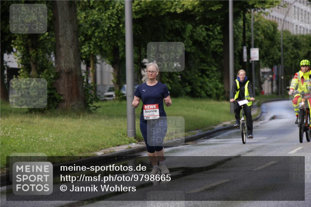 14.06.2026 - REWE Women's Run Jannik Wohlers http://msf.ph/oto/9798665 14.06.2026 09:14:40 Laufen 10459 meine-sportfotos.de