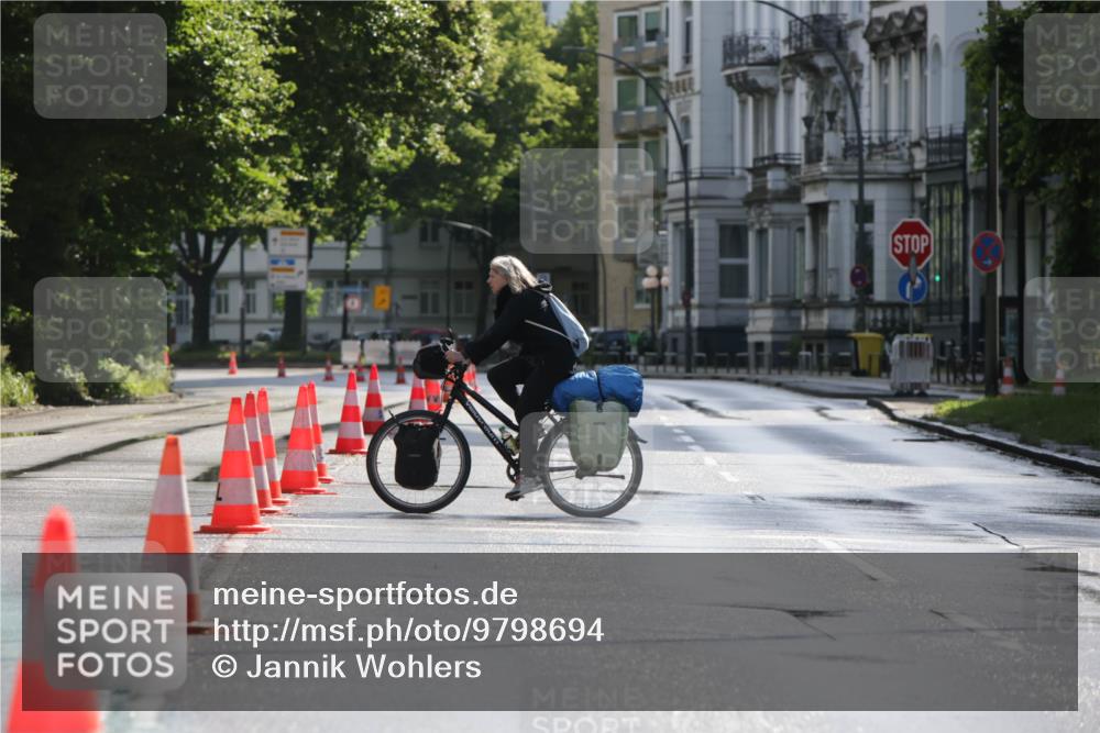 14.06.2026 - REWE Women's Run Jannik Wohlers http://msf.ph/oto/9798694 14.06.2026 09:26:53 Laufen  meine-sportfotos.de