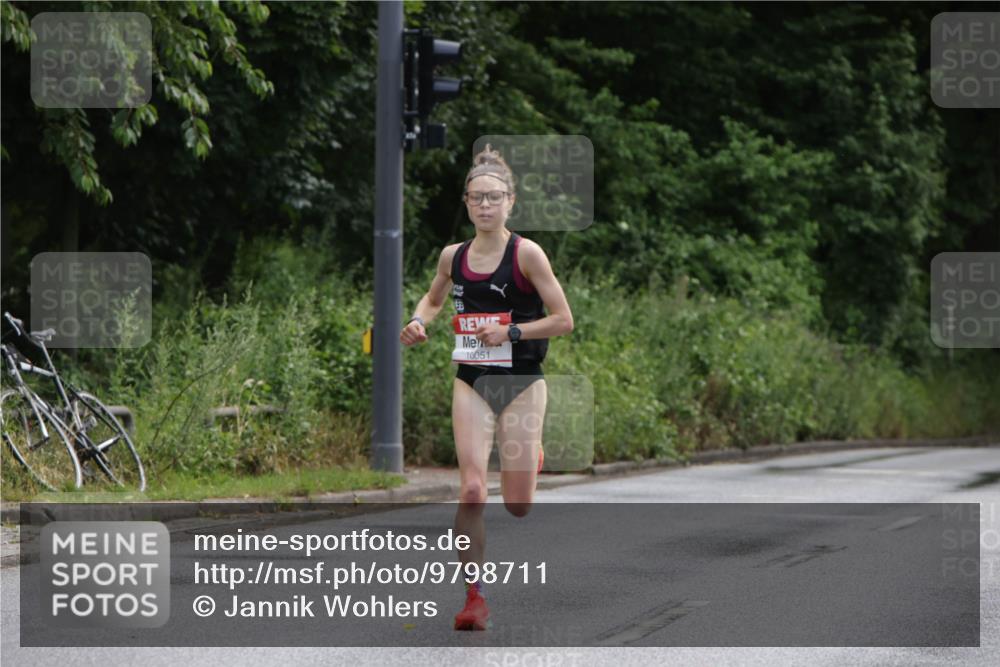 14.06.2026 - REWE Women's Run Jannik Wohlers http://msf.ph/oto/9798711 14.06.2026 09:33:55 Laufen 10051 meine-sportfotos.de