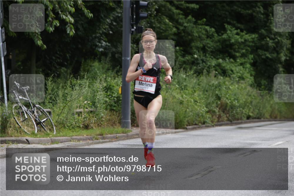 14.06.2026 - REWE Women's Run Jannik Wohlers http://msf.ph/oto/9798715 14.06.2026 09:33:55 Laufen 10051 meine-sportfotos.de
