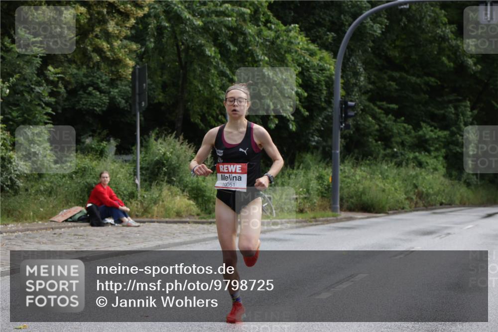 14.06.2026 - REWE Women's Run Jannik Wohlers http://msf.ph/oto/9798725 14.06.2026 09:33:57 Laufen 10051 meine-sportfotos.de