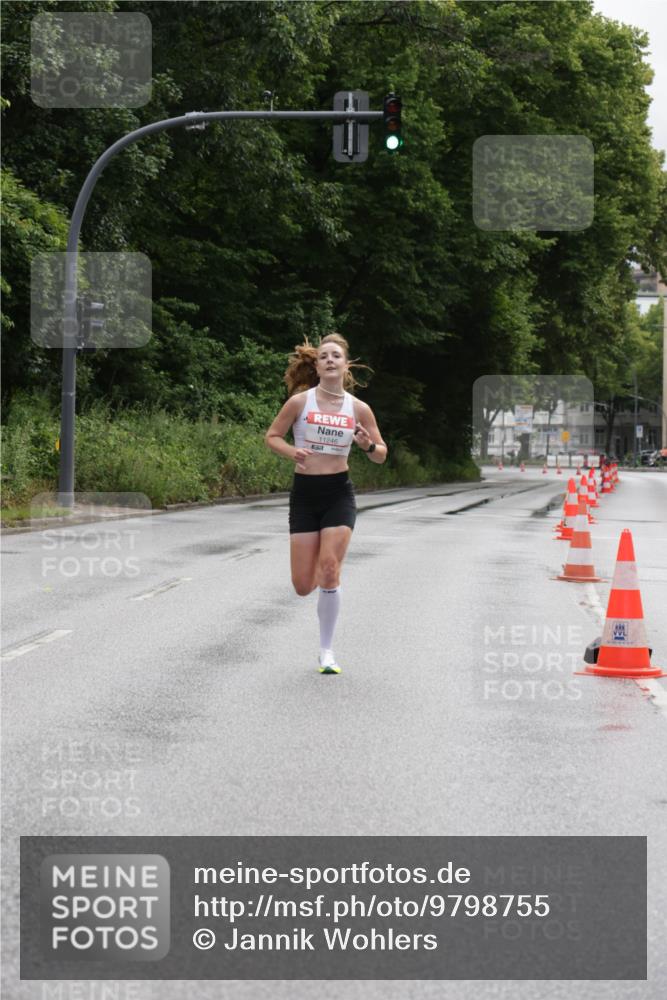 14.06.2026 - REWE Women's Run Jannik Wohlers http://msf.ph/oto/9798755 14.06.2026 09:34:27 Laufen 11246 meine-sportfotos.de