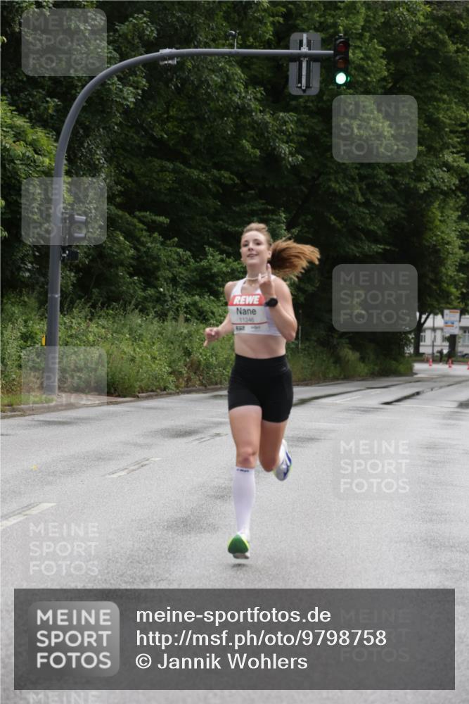 14.06.2026 - REWE Women's Run Jannik Wohlers http://msf.ph/oto/9798758 14.06.2026 09:34:27 Laufen 11246, 517 meine-sportfotos.de