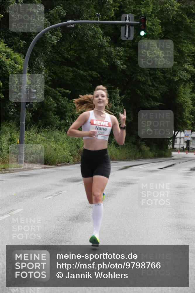 14.06.2026 - REWE Women's Run Jannik Wohlers http://msf.ph/oto/9798766 14.06.2026 09:34:28 Laufen 1246 meine-sportfotos.de