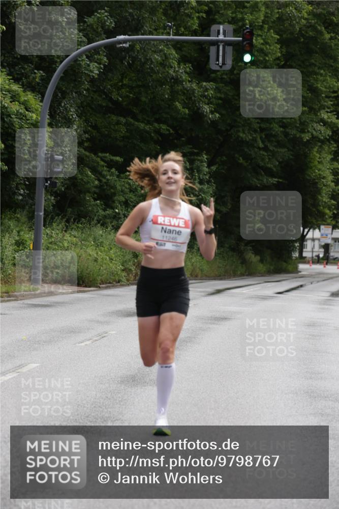 14.06.2026 - REWE Women's Run Jannik Wohlers http://msf.ph/oto/9798767 14.06.2026 09:34:28 Laufen 11246, 657 meine-sportfotos.de