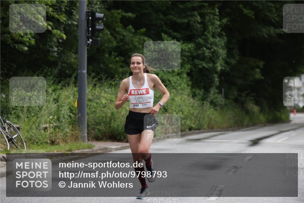 14.06.2026 - REWE Women's Run Jannik Wohlers http://msf.ph/oto/9798793 14.06.2026 09:37:47 Laufen 11517, 57 meine-sportfotos.de
