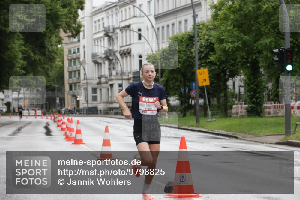 14.06.2026 - REWE Women's Run Jannik Wohlers http://msf.ph/oto/9798825 14.06.2026 09:38:41 Laufen 11507, 040, 66, 93, 02, 22, 1 meine-sportfotos.de