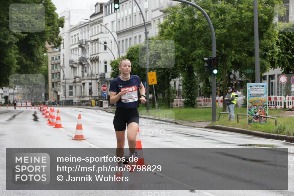 14.06.2026 - REWE Women's Run Jannik Wohlers http://msf.ph/oto/9798829 14.06.2026 09:38:41 Laufen 11507, 51, 01, 02, 04, 04, 10 meine-sportfotos.de