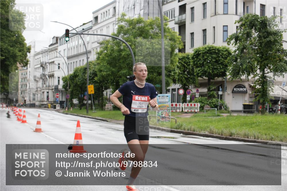 14.06.2026 - REWE Women's Run Jannik Wohlers http://msf.ph/oto/9798834 14.06.2026 09:38:42 Laufen 01, 11507 meine-sportfotos.de