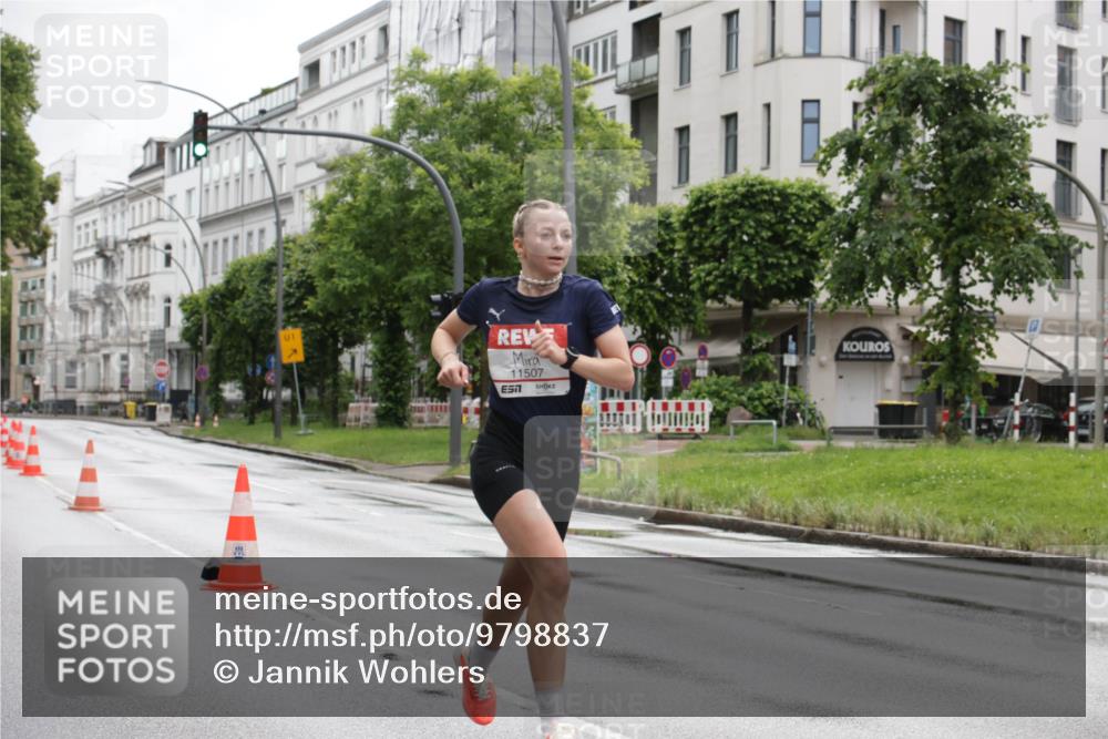 14.06.2026 - REWE Women's Run Jannik Wohlers http://msf.ph/oto/9798837 14.06.2026 09:38:43 Laufen 01, 11507, 7 meine-sportfotos.de