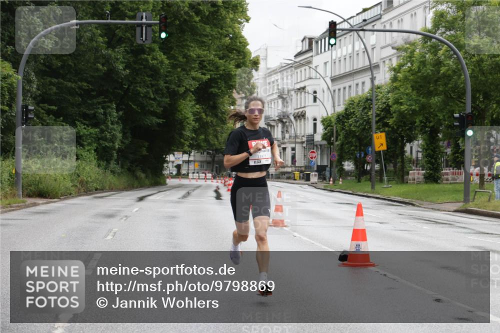 14.06.2026 - REWE Women's Run Jannik Wohlers http://msf.ph/oto/9798869 14.06.2026 09:39:05 Laufen 1, 11471, 7 meine-sportfotos.de