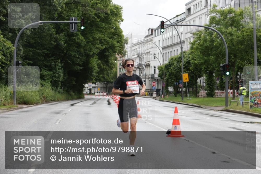 14.06.2026 - REWE Women's Run Jannik Wohlers http://msf.ph/oto/9798871 14.06.2026 09:39:05 Laufen 1471, 1 meine-sportfotos.de