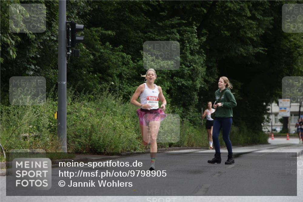 14.06.2026 - REWE Women's Run Jannik Wohlers http://msf.ph/oto/9798905 14.06.2026 09:40:05 Laufen  meine-sportfotos.de