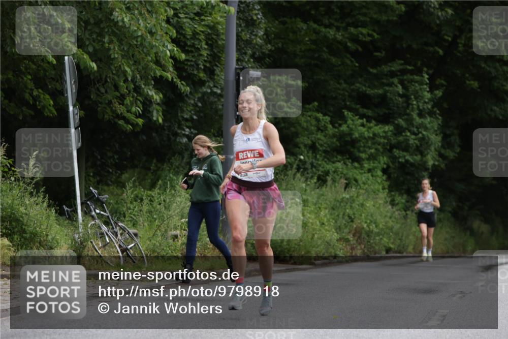 14.06.2026 - REWE Women's Run Jannik Wohlers http://msf.ph/oto/9798918 14.06.2026 09:40:07 Laufen  meine-sportfotos.de