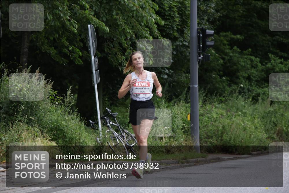 14.06.2026 - REWE Women's Run Jannik Wohlers http://msf.ph/oto/9798932 14.06.2026 09:40:15 Laufen 11126, 7 meine-sportfotos.de