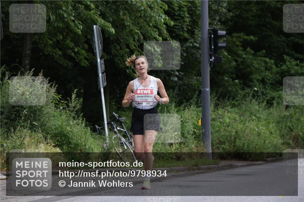 14.06.2026 - REWE Women's Run Jannik Wohlers http://msf.ph/oto/9798934 14.06.2026 09:40:15 Laufen 11126 meine-sportfotos.de