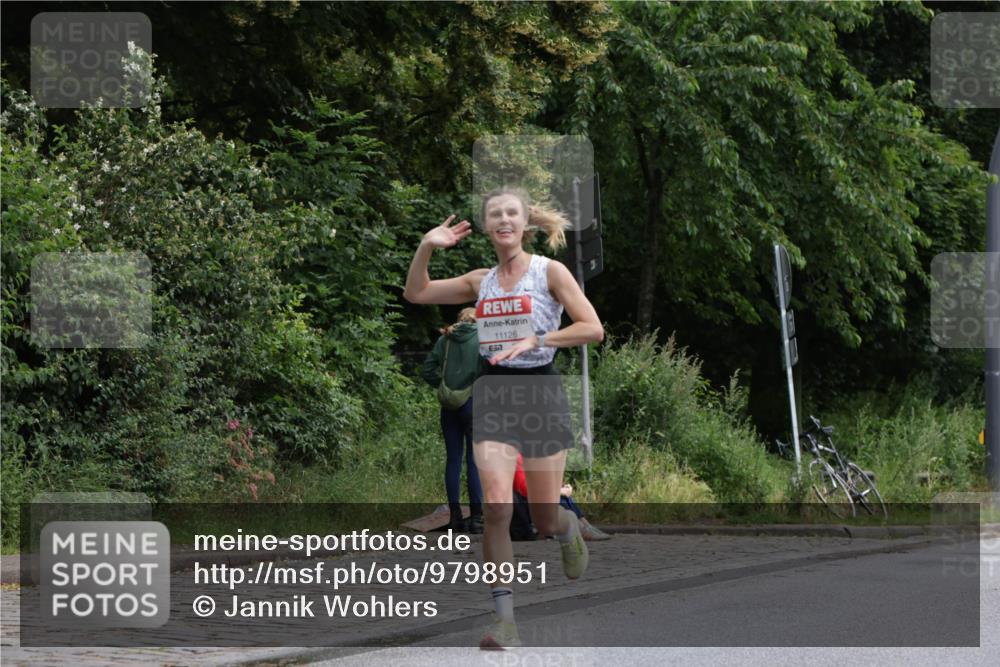 14.06.2026 - REWE Women's Run Jannik Wohlers http://msf.ph/oto/9798951 14.06.2026 09:40:18 Laufen 11126, 57 meine-sportfotos.de