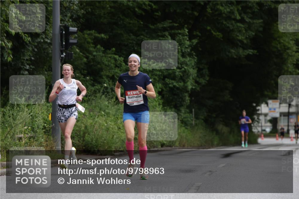 14.06.2026 - REWE Women's Run Jannik Wohlers http://msf.ph/oto/9798963 14.06.2026 09:40:28 Laufen 10402, 657 meine-sportfotos.de