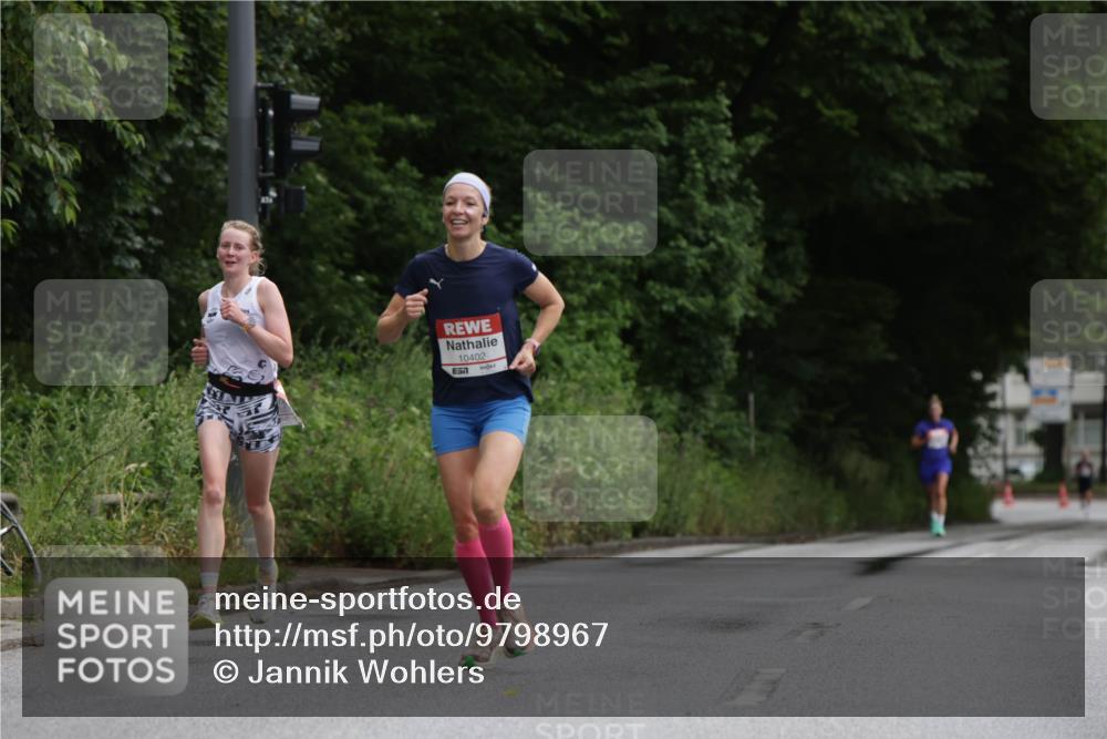 14.06.2026 - REWE Women's Run Jannik Wohlers http://msf.ph/oto/9798967 14.06.2026 09:40:28 Laufen 10402, 657 meine-sportfotos.de