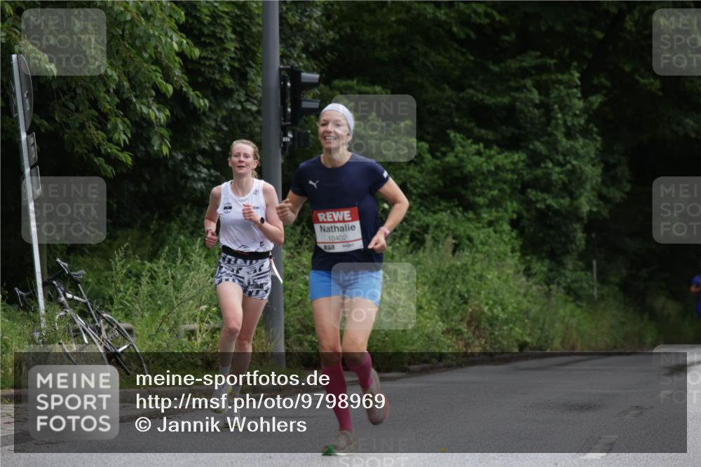 14.06.2026 - REWE Women's Run Jannik Wohlers http://msf.ph/oto/9798969 14.06.2026 09:40:29 Laufen 10402, 657 meine-sportfotos.de