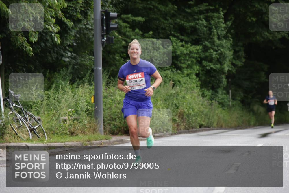 14.06.2026 - REWE Women's Run Jannik Wohlers http://msf.ph/oto/9799005 14.06.2026 09:40:41 Laufen 10848, 657 meine-sportfotos.de