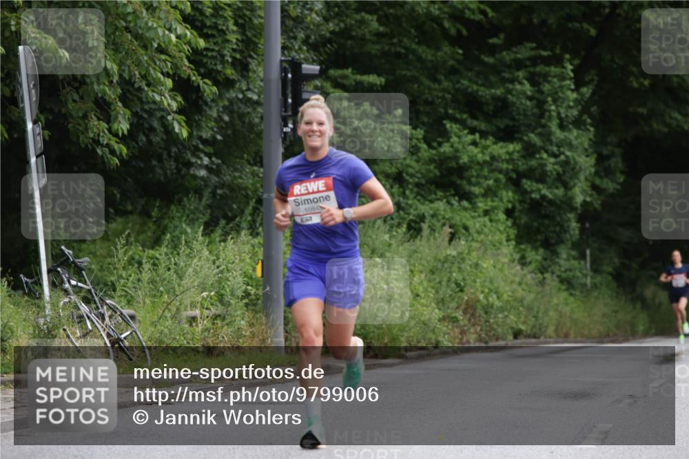 14.06.2026 - REWE Women's Run Jannik Wohlers http://msf.ph/oto/9799006 14.06.2026 09:40:42 Laufen 1084, 577 meine-sportfotos.de