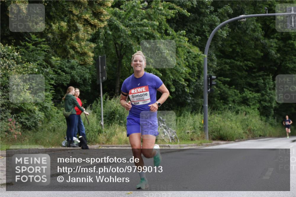 14.06.2026 - REWE Women's Run Jannik Wohlers http://msf.ph/oto/9799013 14.06.2026 09:40:44 Laufen 10848 meine-sportfotos.de