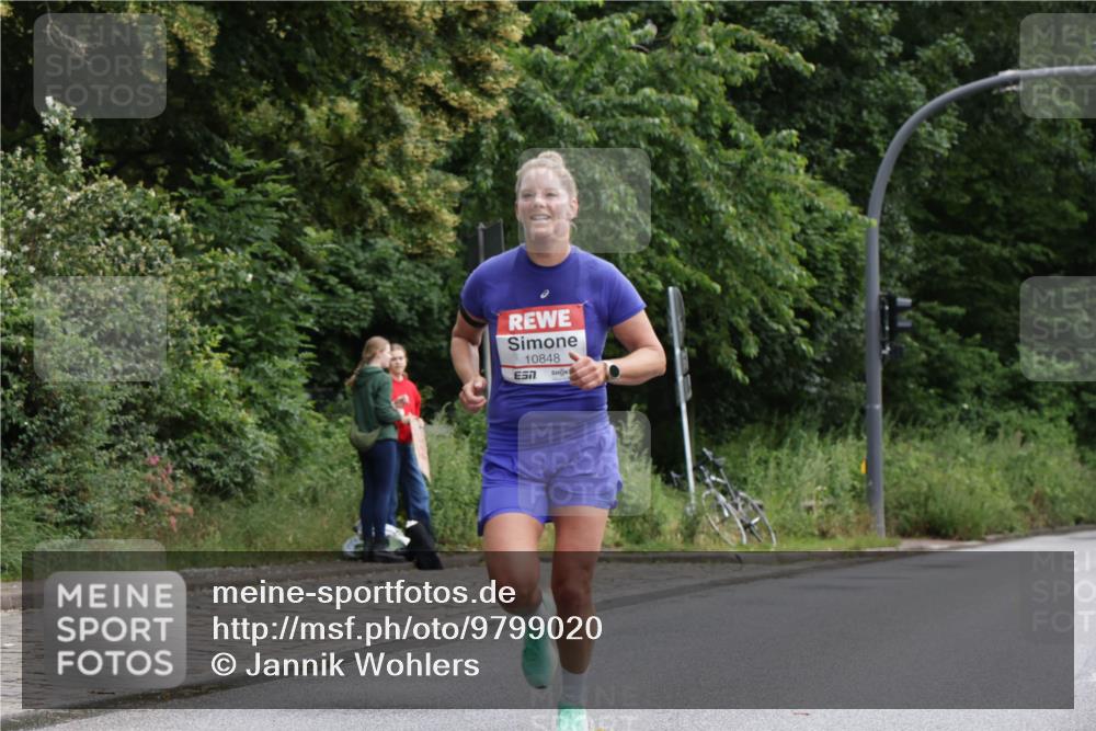 14.06.2026 - REWE Women's Run Jannik Wohlers http://msf.ph/oto/9799020 14.06.2026 09:40:44 Laufen 10848, 7 meine-sportfotos.de