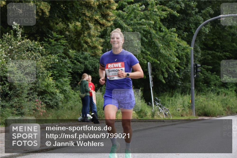 14.06.2026 - REWE Women's Run Jannik Wohlers http://msf.ph/oto/9799021 14.06.2026 09:40:44 Laufen 1084, 7 meine-sportfotos.de