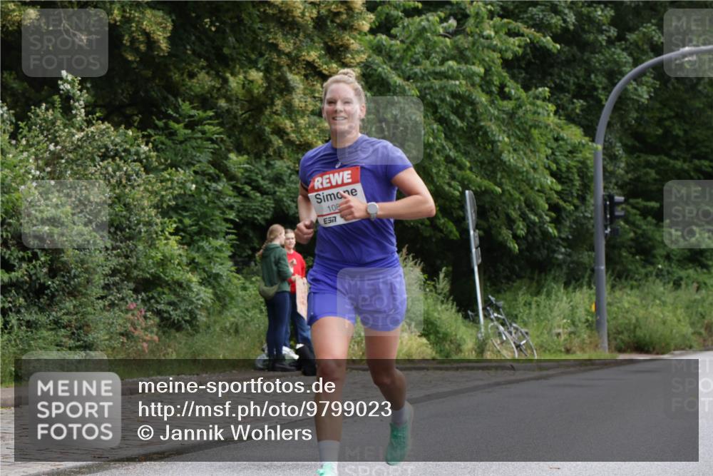 14.06.2026 - REWE Women's Run Jannik Wohlers http://msf.ph/oto/9799023 14.06.2026 09:40:44 Laufen 108 meine-sportfotos.de