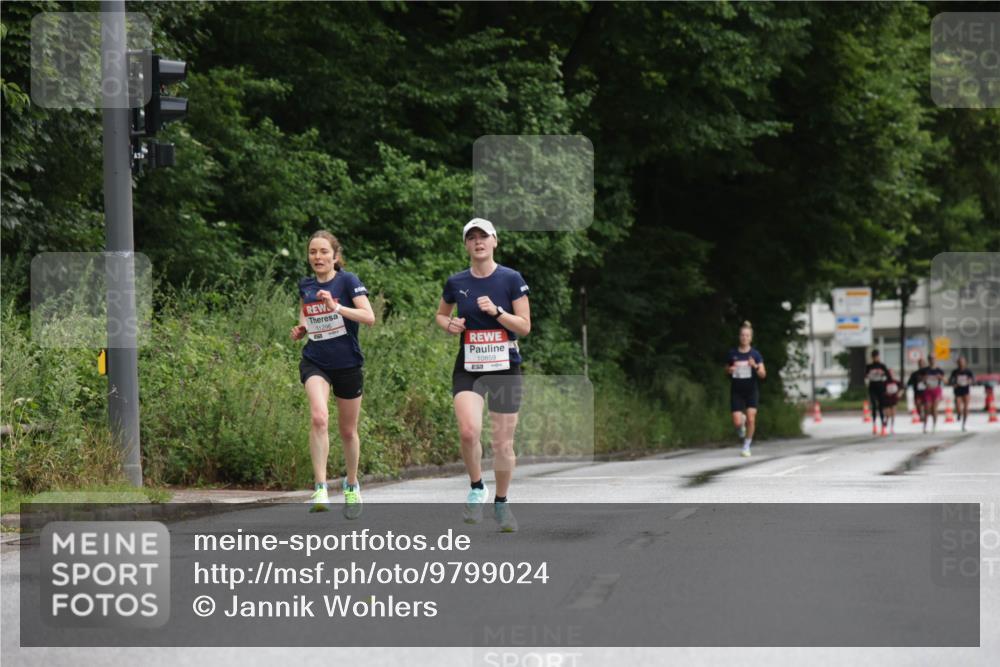 14.06.2026 - REWE Women's Run Jannik Wohlers http://msf.ph/oto/9799024 14.06.2026 09:40:51 Laufen 10859 meine-sportfotos.de