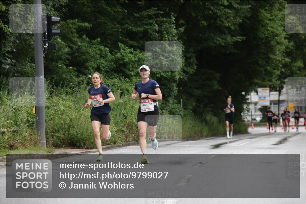 14.06.2026 - REWE Women's Run Jannik Wohlers http://msf.ph/oto/9799027 14.06.2026 09:40:51 Laufen 11296, 10859 meine-sportfotos.de