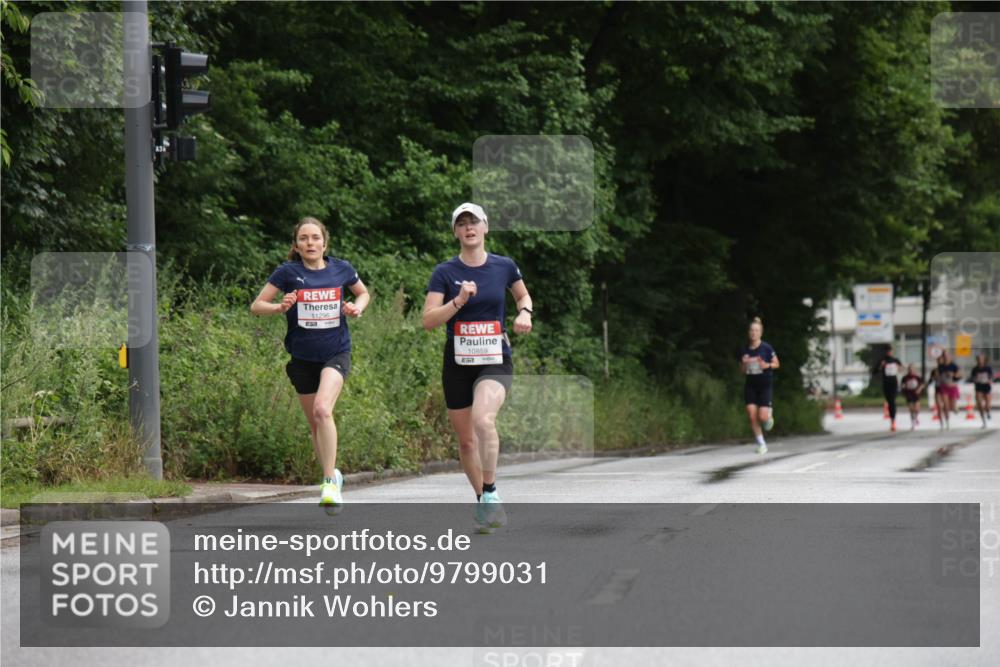 14.06.2026 - REWE Women's Run Jannik Wohlers http://msf.ph/oto/9799031 14.06.2026 09:40:51 Laufen 11296, 10859 meine-sportfotos.de