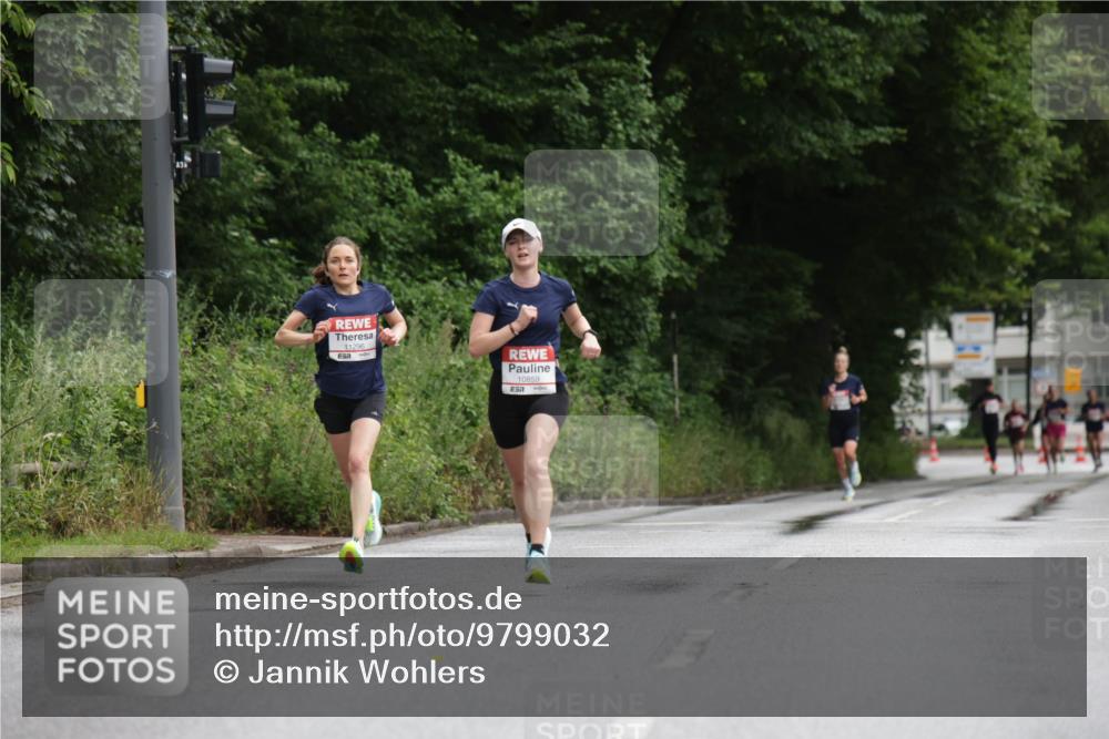 14.06.2026 - REWE Women's Run Jannik Wohlers http://msf.ph/oto/9799032 14.06.2026 09:40:51 Laufen 11296, 57, 10859 meine-sportfotos.de