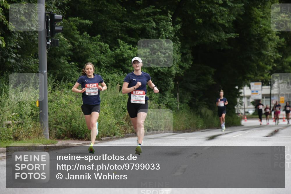14.06.2026 - REWE Women's Run Jannik Wohlers http://msf.ph/oto/9799033 14.06.2026 09:40:51 Laufen 11296, 10859 meine-sportfotos.de