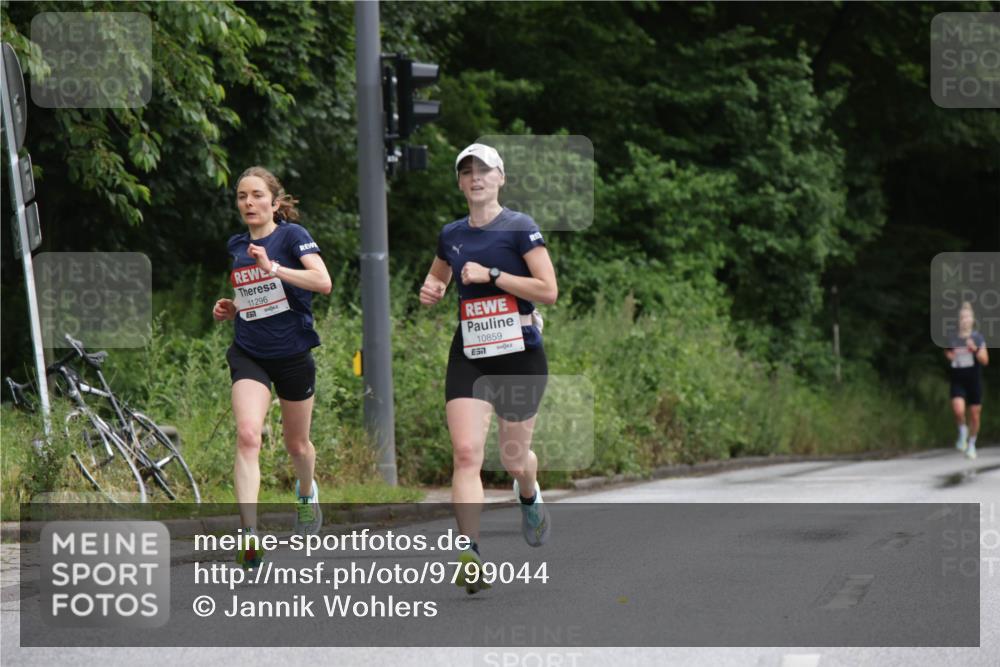 14.06.2026 - REWE Women's Run Jannik Wohlers http://msf.ph/oto/9799044 14.06.2026 09:40:53 Laufen 11296, 10859, 657 meine-sportfotos.de