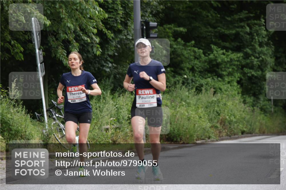 14.06.2026 - REWE Women's Run Jannik Wohlers http://msf.ph/oto/9799055 14.06.2026 09:40:53 Laufen 11296, 57, 10859, 57 meine-sportfotos.de