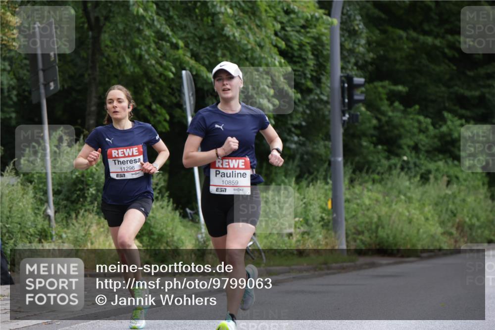 14.06.2026 - REWE Women's Run Jannik Wohlers http://msf.ph/oto/9799063 14.06.2026 09:40:55 Laufen 11296, 10859, 7 meine-sportfotos.de